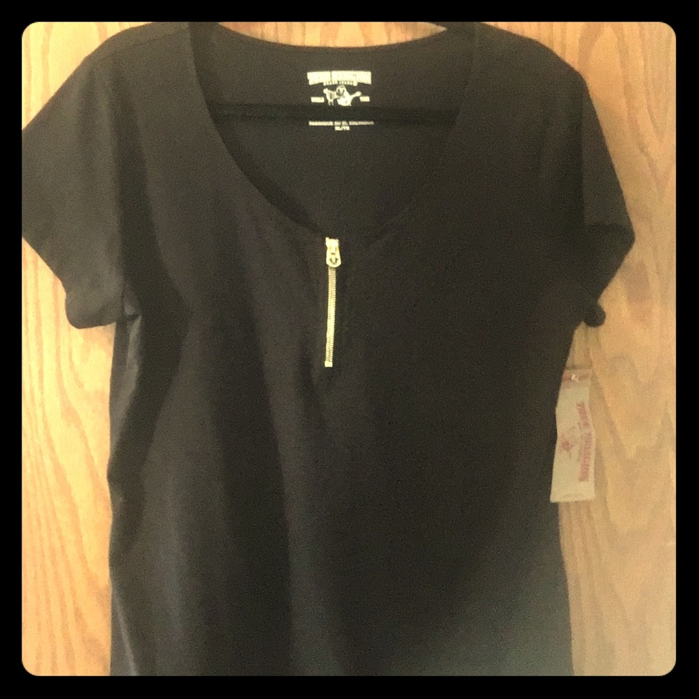 Brand new w/ tags Black True Religion shirt